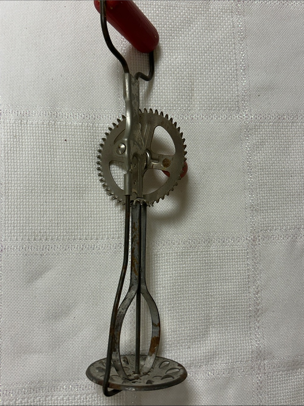 Vintage A&J rotary Hand Crank Egg Beater — Red Handle image 6
